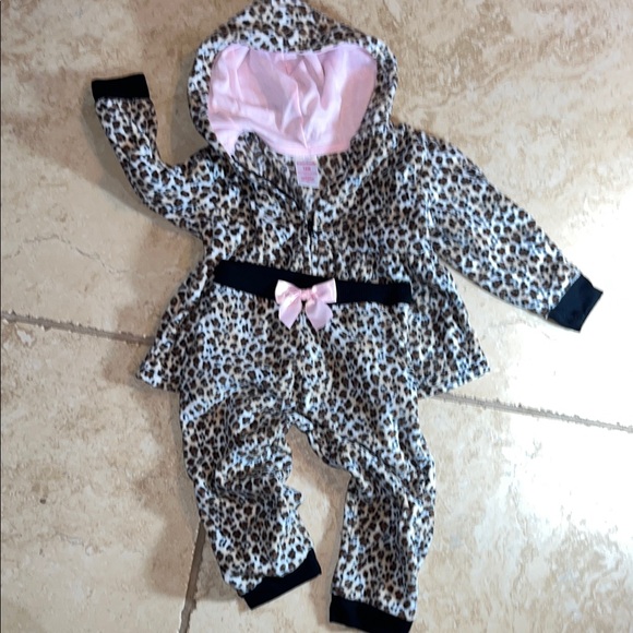 Clearance—Garanimals Pink and Black Leopard Matching Set - Picture 3 of 4